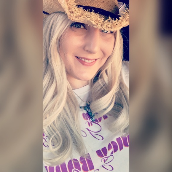 Meet your Posher, Juicy Fit 🍑 - Picture 6 of 8